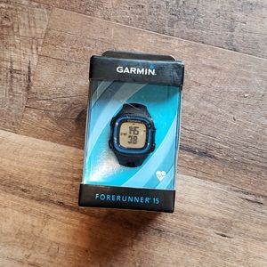 Garmin Forerunner 15 running watch NIB/NWT